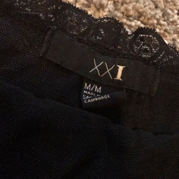 Forever 21 Other - Lace Strapless Bralette Forever 21 Other - Lace Strapless Bralette